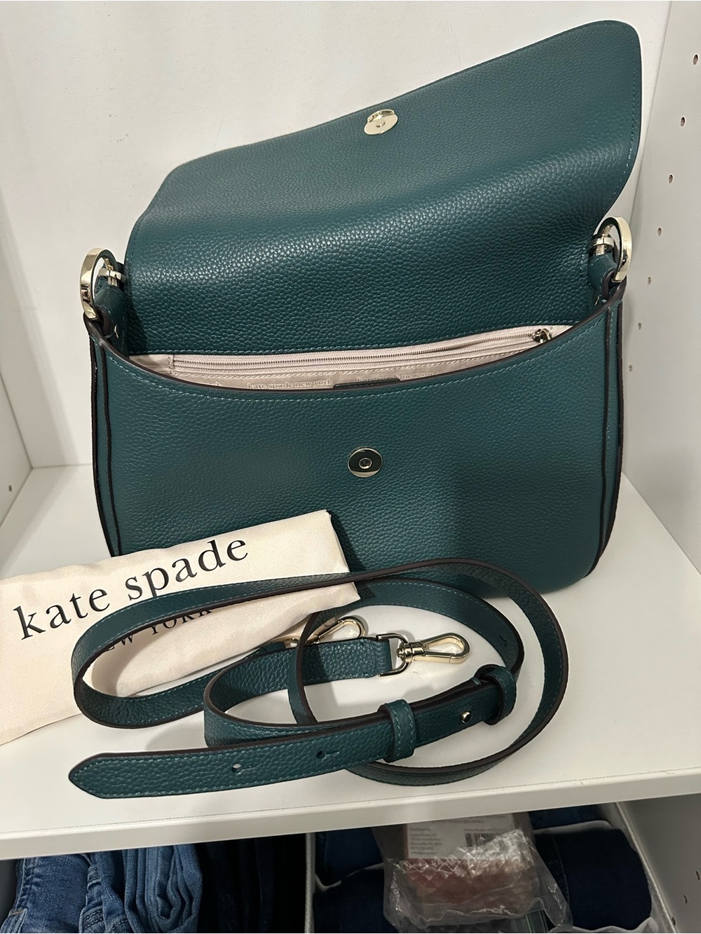 Kate Spade Hudson pebbled leather flap convertible in Artesian Green/gold accent - Picture 7 of 10